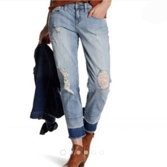 Melrose & Market Boyfriend Distressed Jeans - Picture 1 of 6